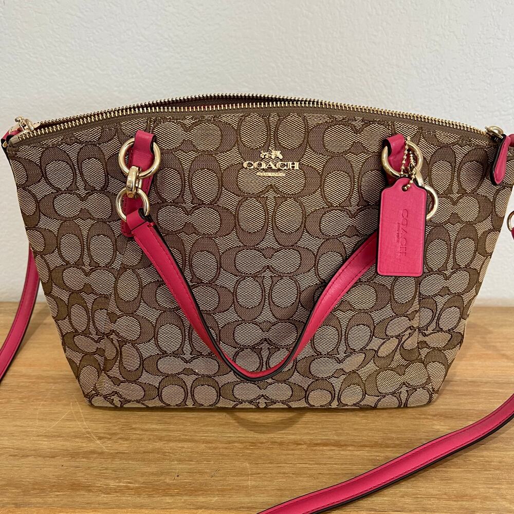 Coach Signature Logo Print Kelsey Bag Purse Canvas Brown Pink Gold Hardware - Picture 3 of 15
